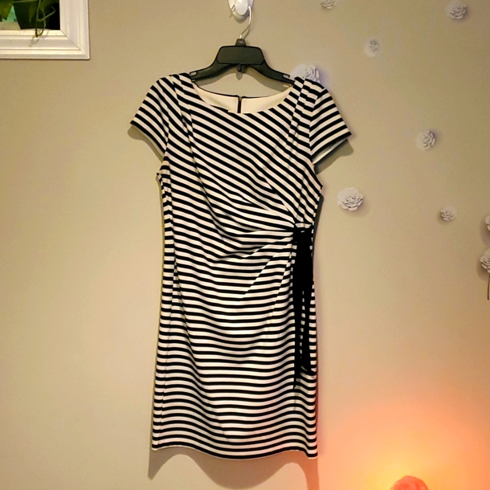 Wrap style dress